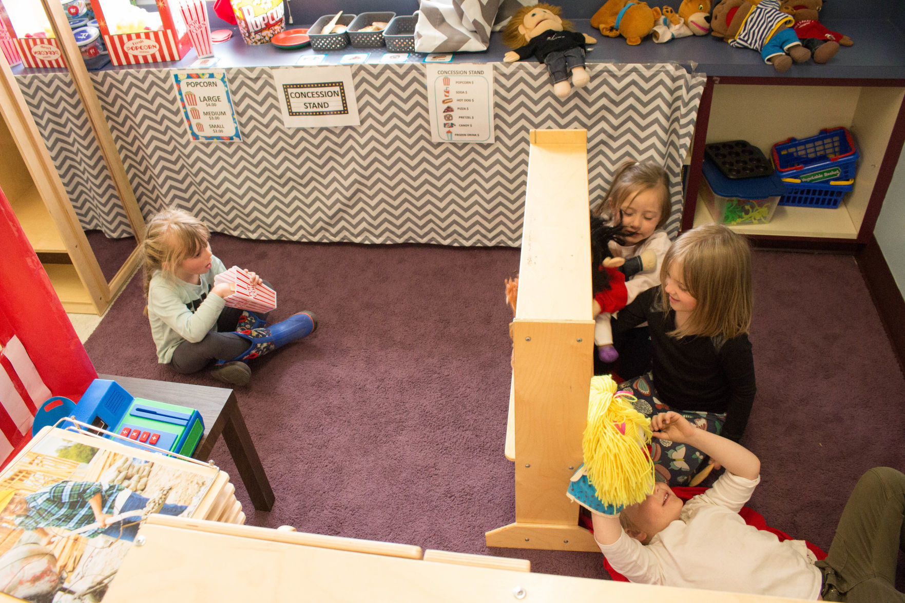Anaconda public preschool students put on puppet show